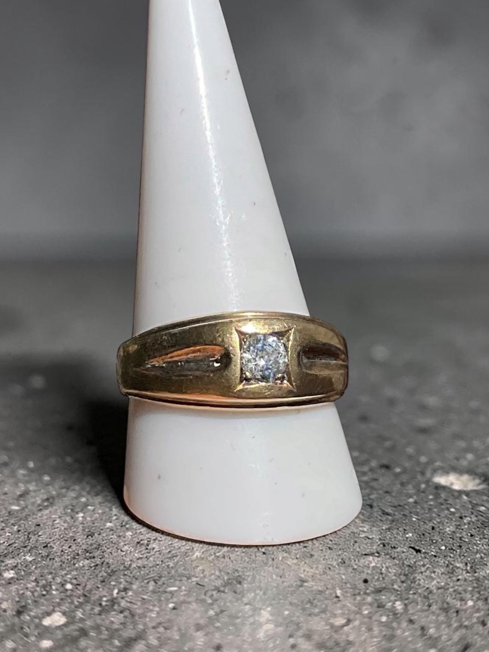 🌺Vintage Uncas Gold Filled CZ Ring